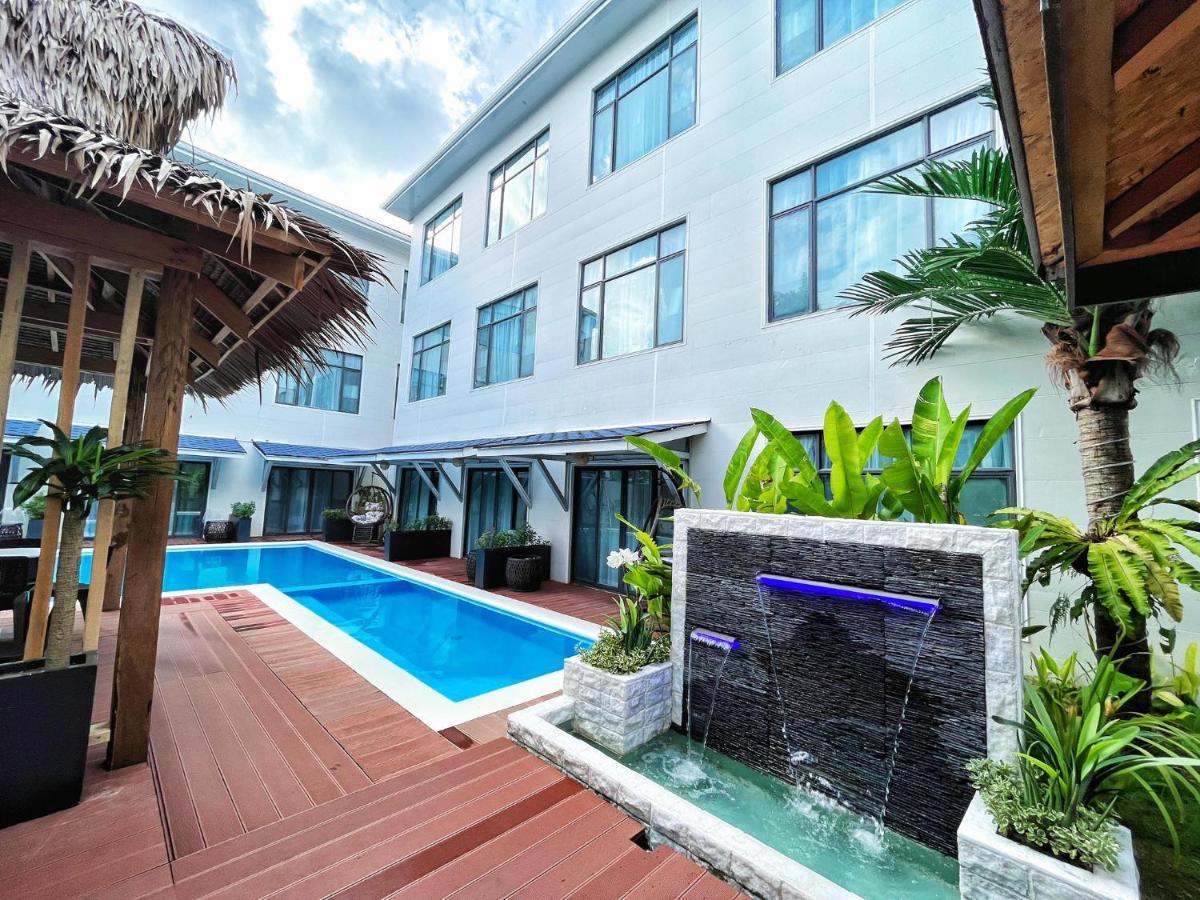 Siargao Seasky Resort Catangnan Exterior foto